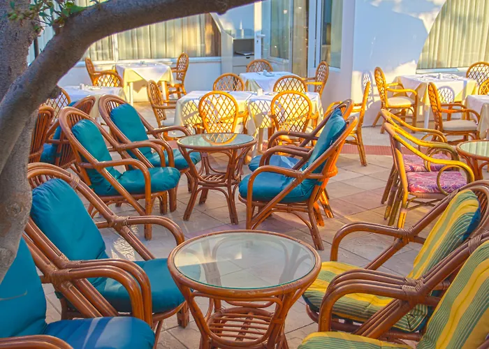 Hotell Continental Palace 4*