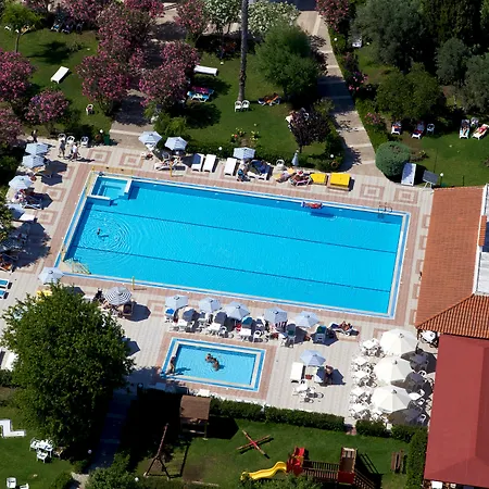 Continental Palace Hotel 4*