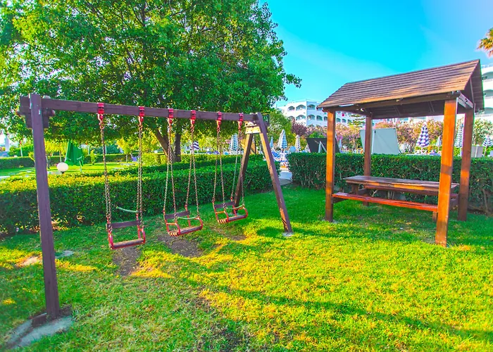 Отель Continental Palace