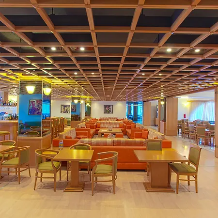 Hotell Continental Palace 4*